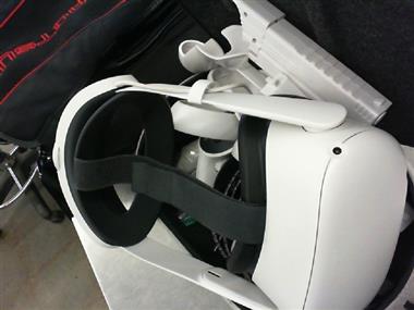OCULUS QUEST 2 — $119.99 | Xtreme Pawn